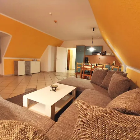 Bernsteinhaus In - 2-raum-wohnung Mit 2 Balkonen - Nr 7 - Ideal Fuer Familien * Zingst